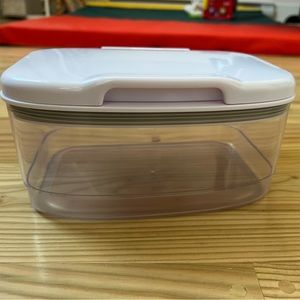 Skip Hop Wipes Container